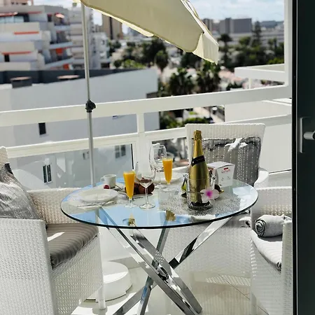 Blue Ocean Costa Adeje 506 דירה *